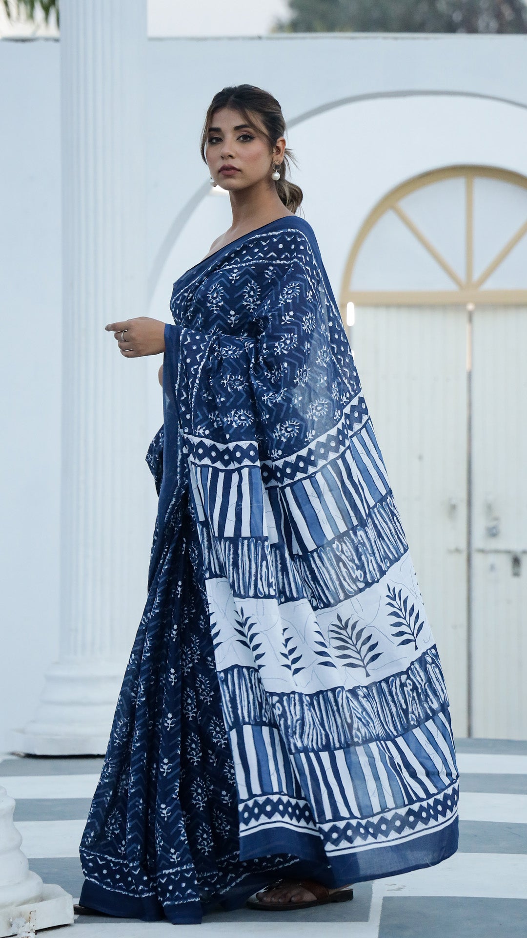 Printed Pure Cotton Mulmul Saree With Blouse | Luxebyflavia | saree