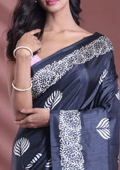 Summer Bloom Printed Mulmul Cotton Saree with Blouse