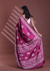Summer Bloom Printed Mulmul Cotton Saree with Blouse
