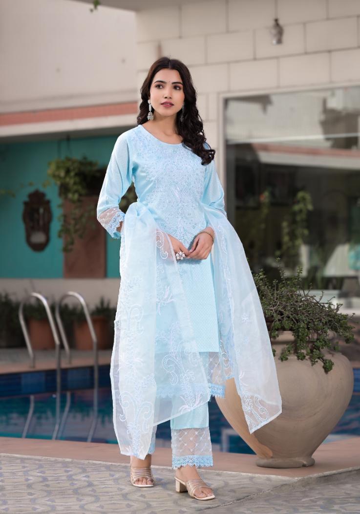 Cotton Dobby Kurta Pant Set | | Shop stylish women's clothing online at Label Flavia |