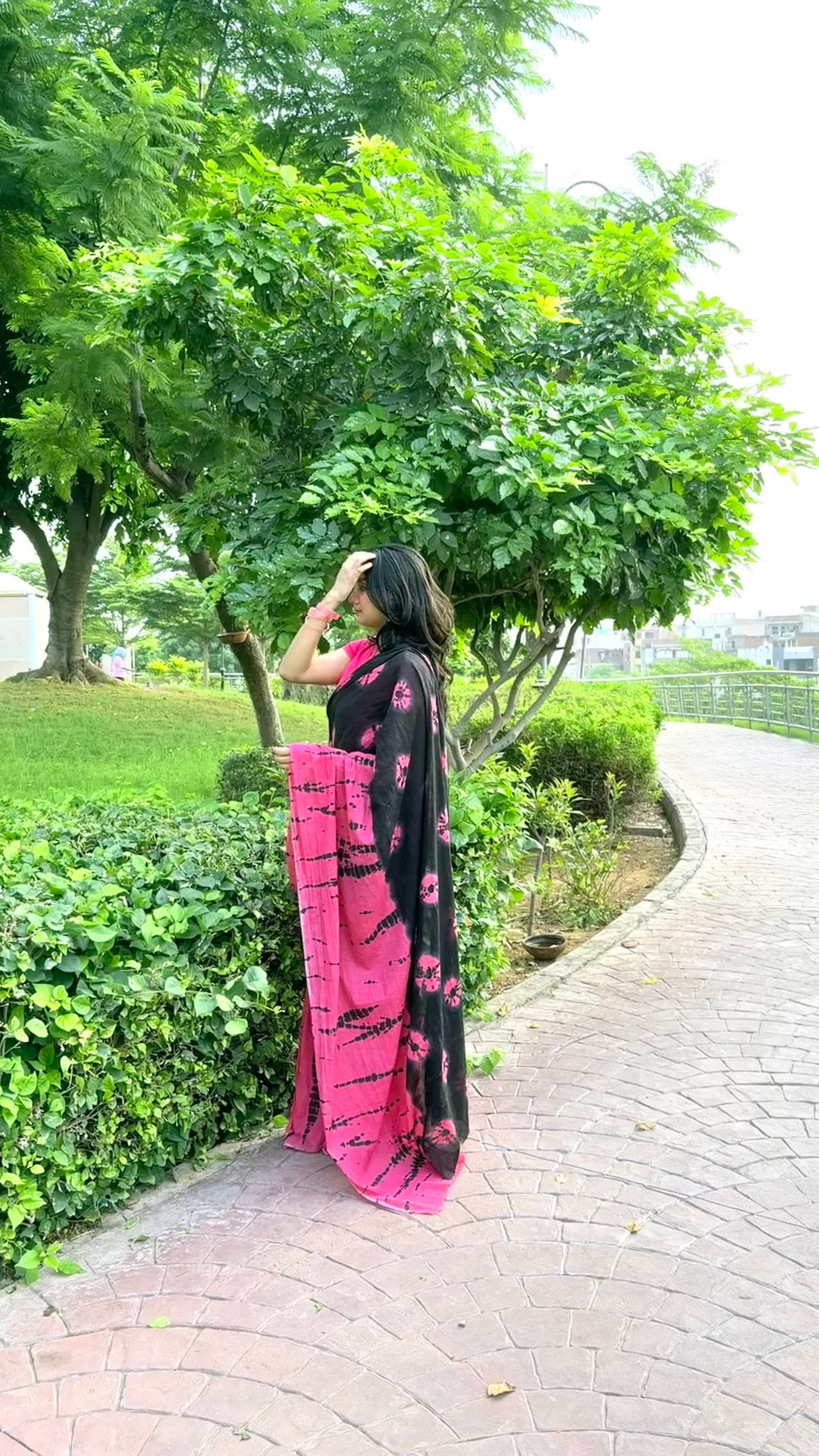 Eshanya Shibori Saree (M1)