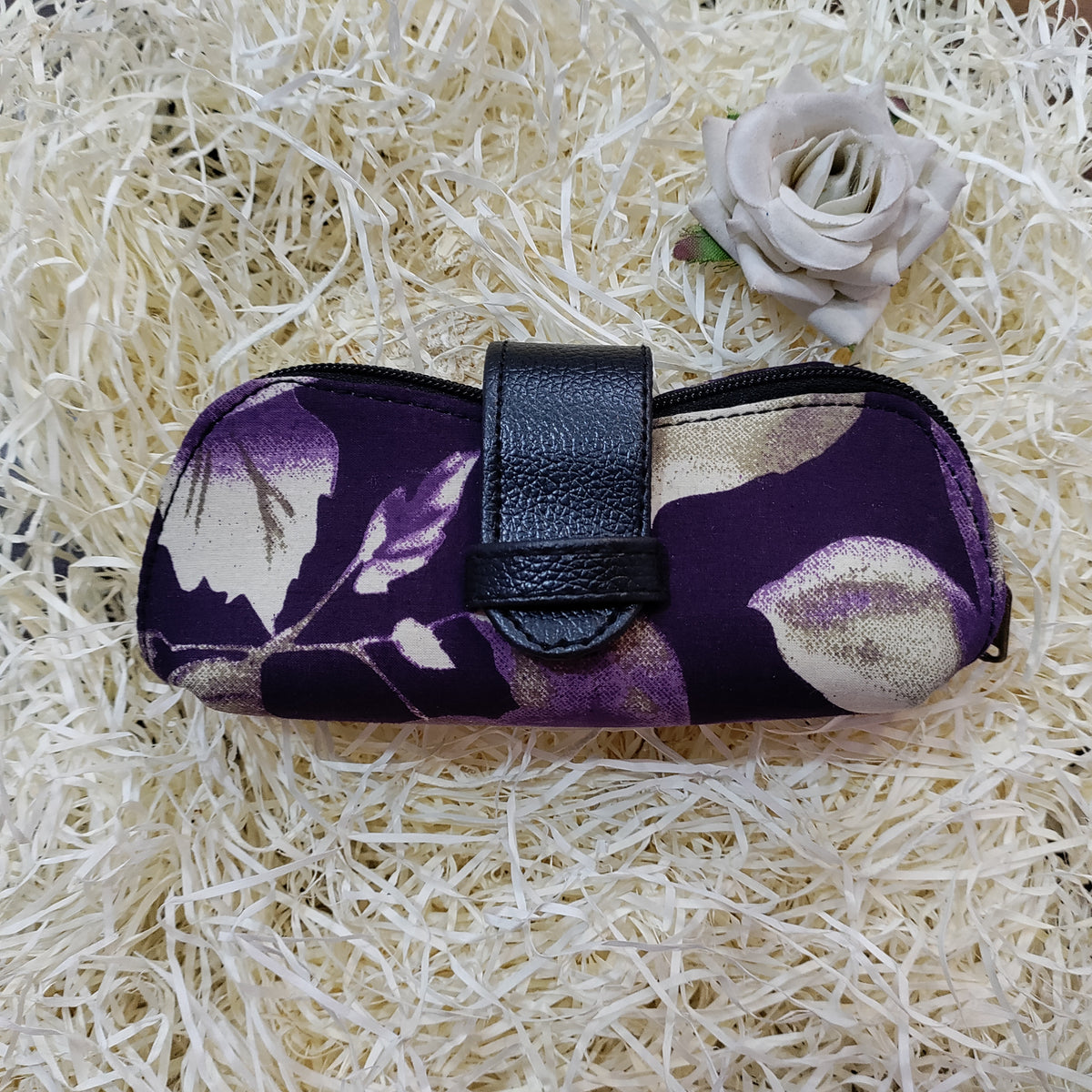 Fashionable Purple Sunglass Pouch - Soft, Stylish, Protective