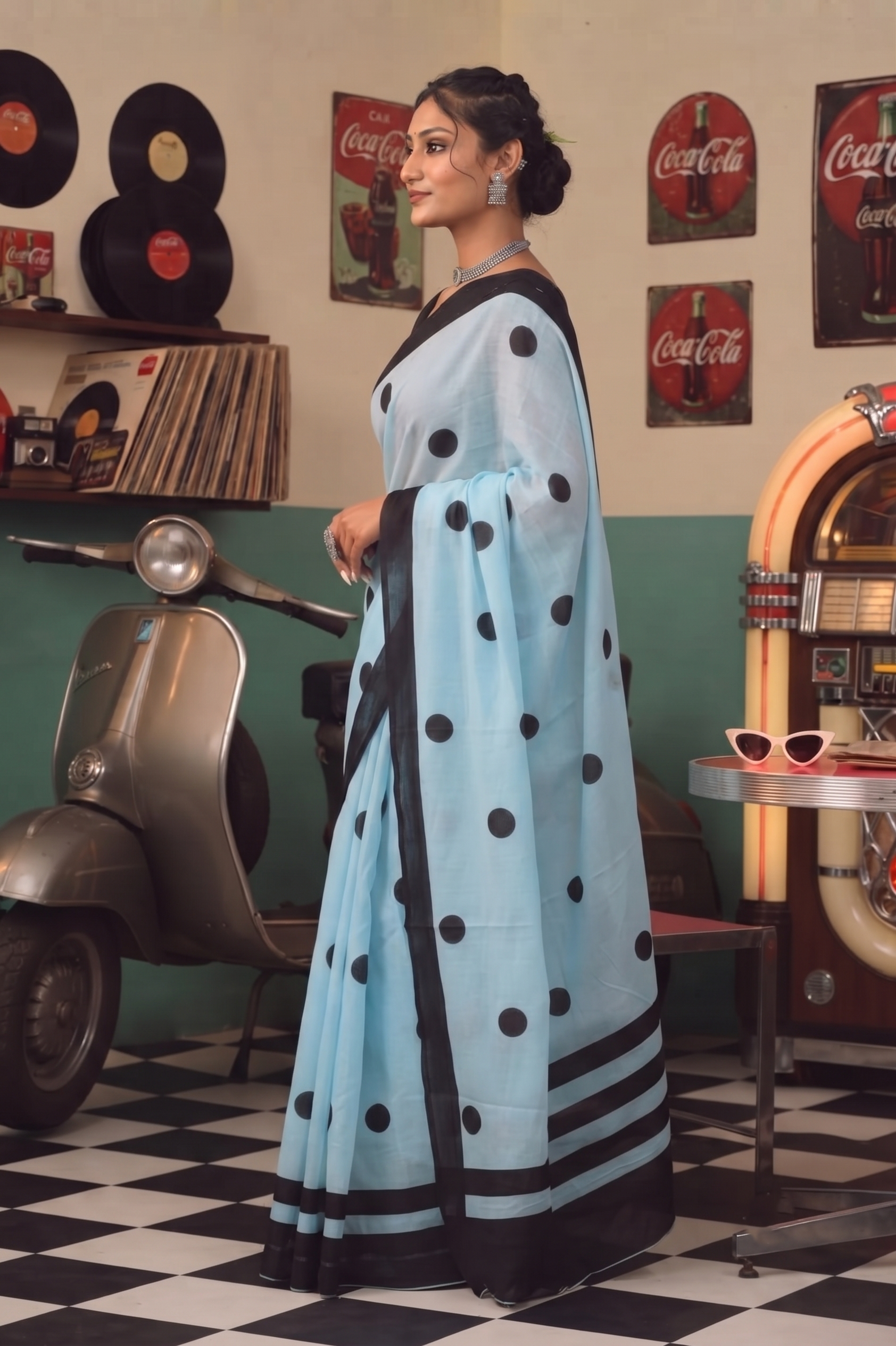 Azure Polka Dot Saree ⭐